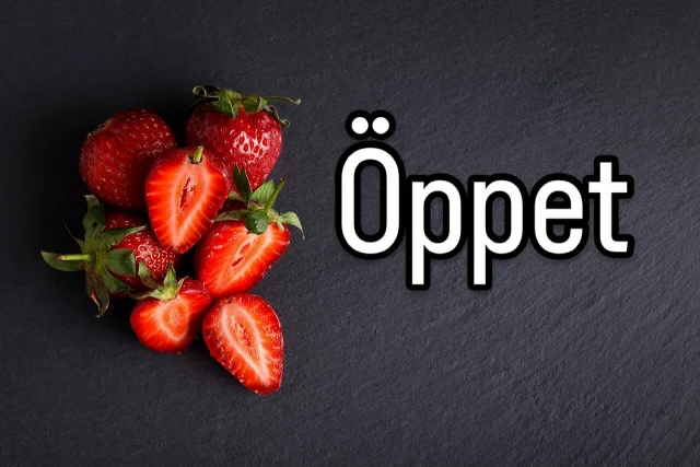 Tisdag 12/8  och vi har öppet självplock av jordgubbar (finns det gott om), samt hallon (börjar tryta) kl 10-16.

Café & gårdsbutik 10-17 
Pizzeria 11.30-15.30

V Ä L K O M N A 🍓