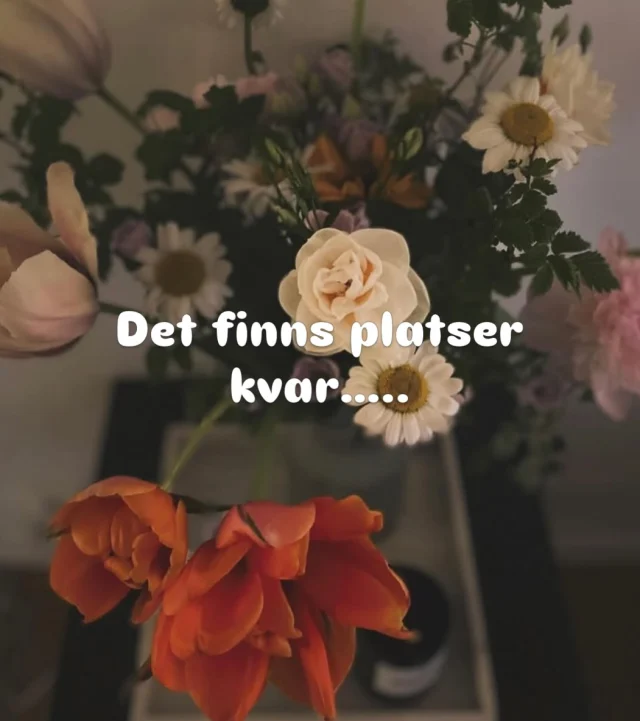 ITALIENSK AFTON 🇮🇹 kl. 18-22
27 & 28 Februari 
13 & 14 Mars 
27 & 28 Mars 
Skärtorsdagen 2 april 
Fredag 15 maj 

Ange tiden och hur många platser!
Boka genom att maila oss på pizzerian@hallandsbar.se